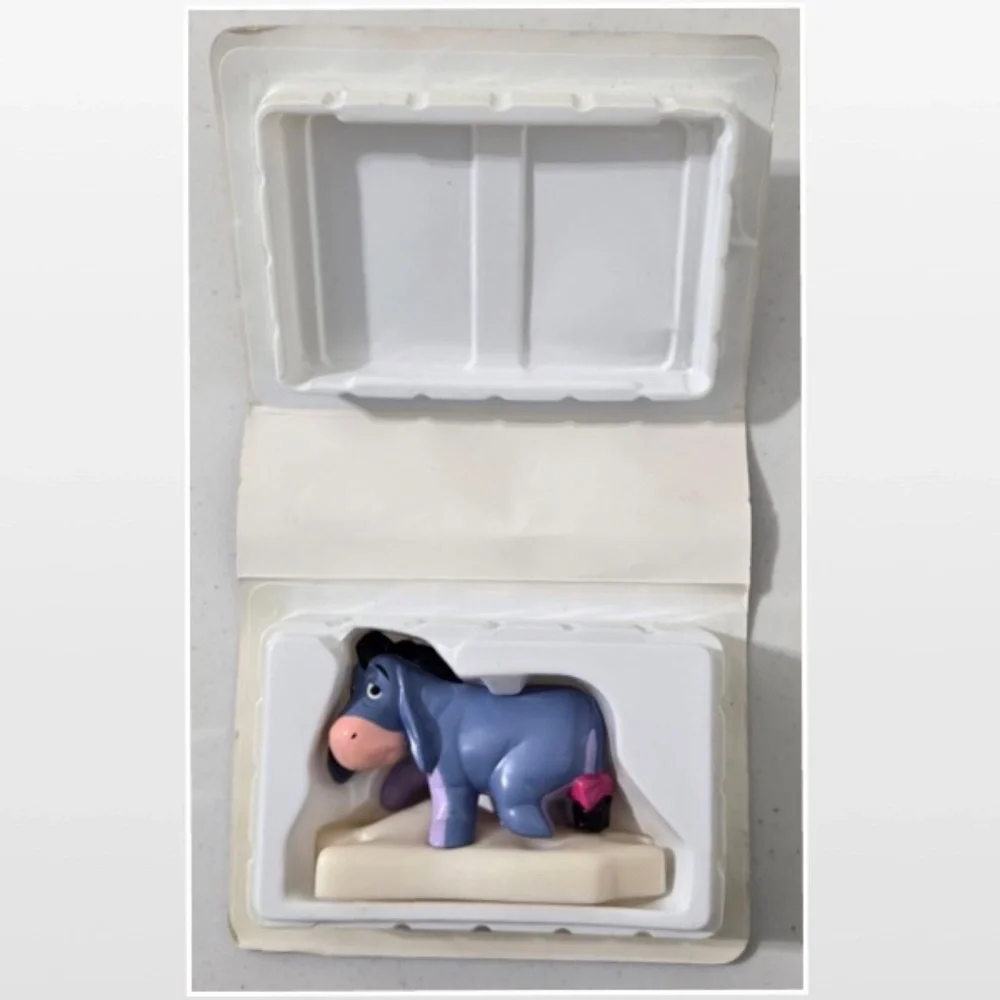 Vintage 2000 Disney Winnie the Pooh Toy McDonalds Eeyore Puzzle Piece Y2K VTG